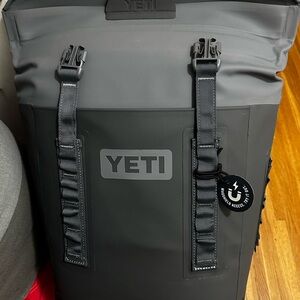 YETI HOPPER M12 BACKPACK SOFT COOLER Gray and Black Backpack
